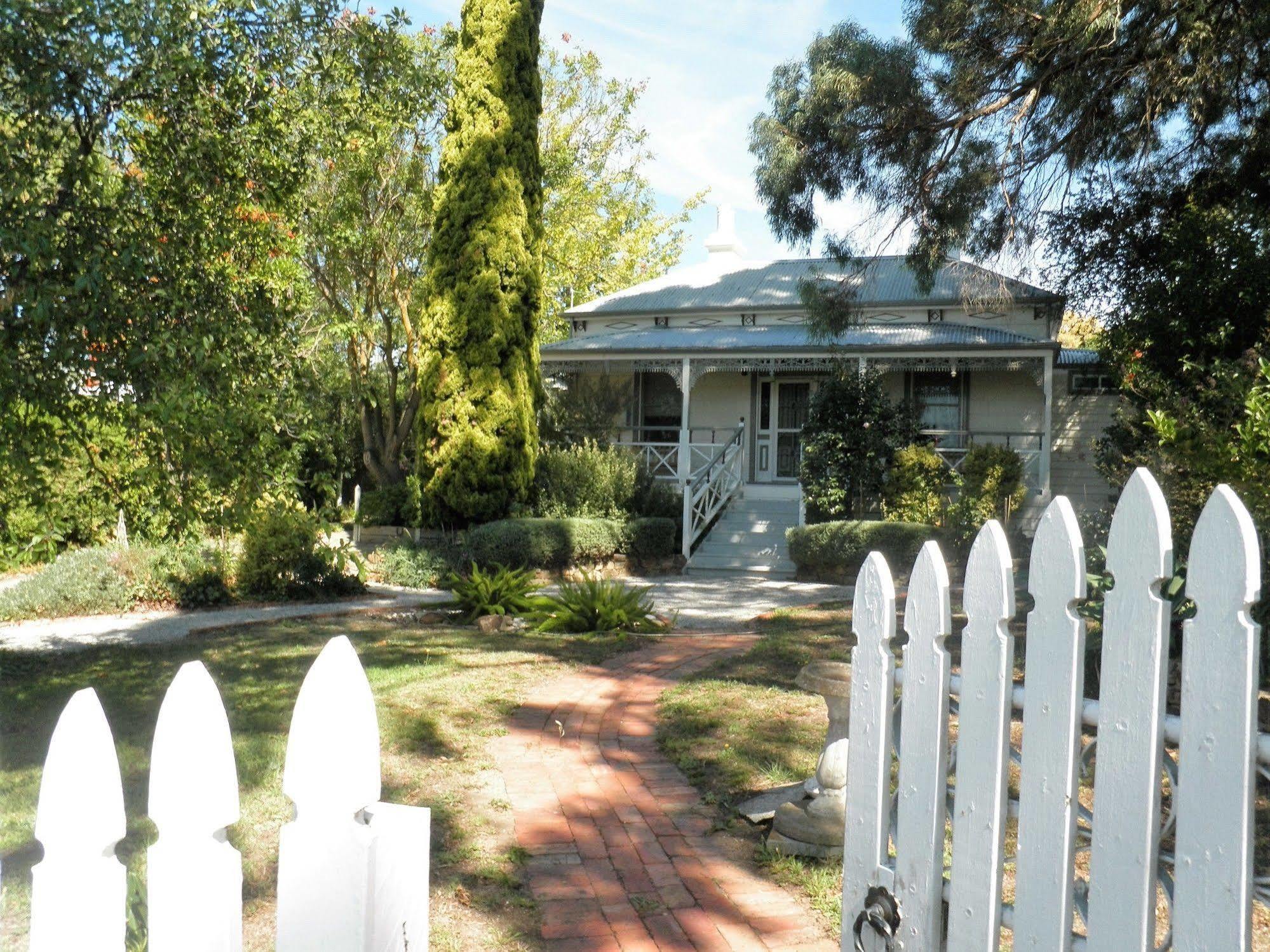 Fairbank House Villa มัลดอน ภายนอก รูปภาพ